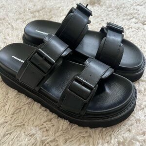 Princess Polly sandals, Size 7, minimal sign of wear.